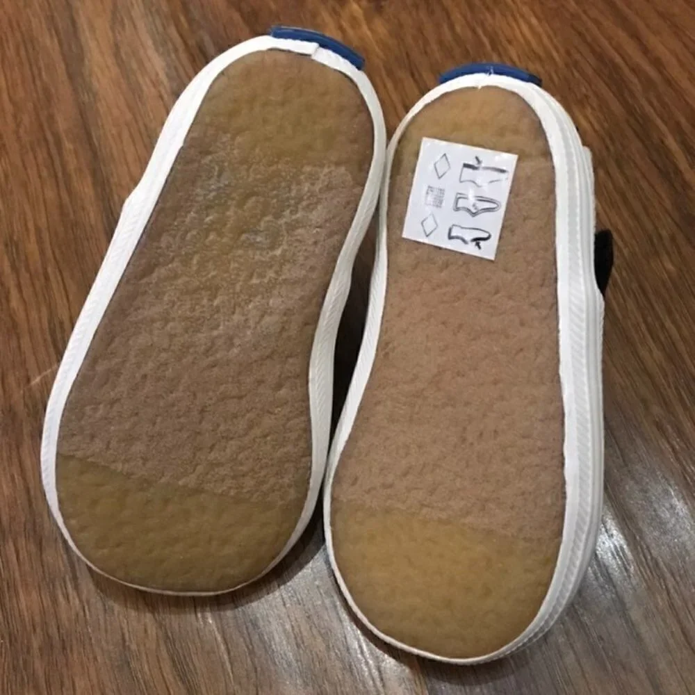 Kate Spade keds cat leather crib shoes sz 2